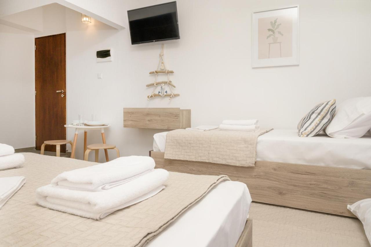 Sand Rooms To Let Неа Рода Екстериор снимка