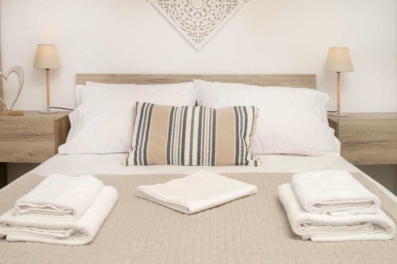 Sand Rooms To Let Неа Рода Екстериор снимка