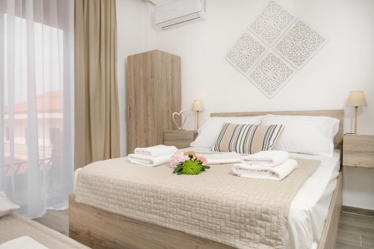 Sand Rooms To Let Неа Рода Екстериор снимка
